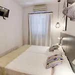 La Isla Penzion