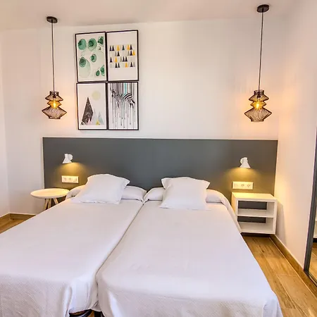 Guest house La Isla Mahon (Menorca)