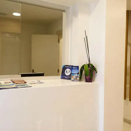 La Isla Guest house