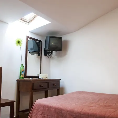 La Isla Guest house