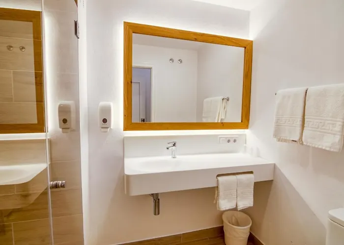 בית הארחה La Isla מאהון