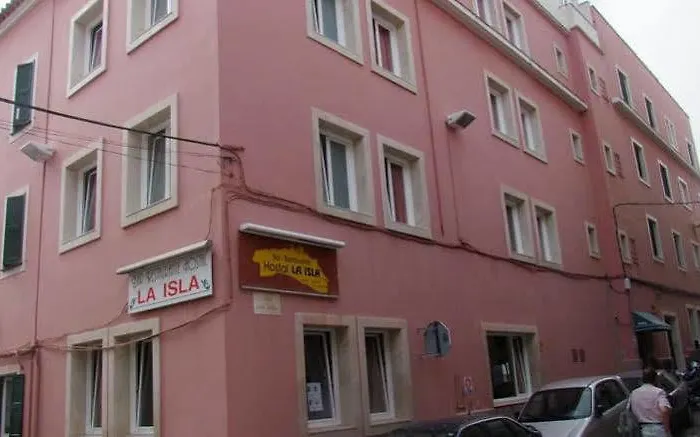 בית הארחה La Isla מאהון