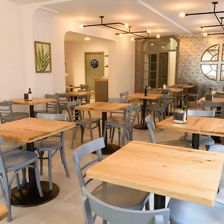 岛屿旅馆 招待所 *